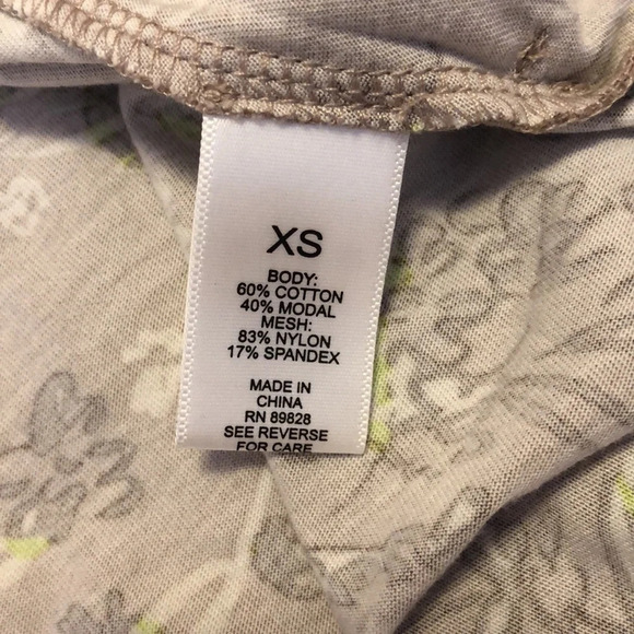 LOGO Lori Goldstein Shark Bite Pointed Hem Floral Print Short Sleeve Tunic Shirt - Picture 8 of 9